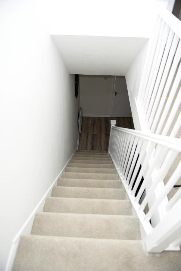 Villa Gorgeous 3 Bed House In Bristol Exterior foto